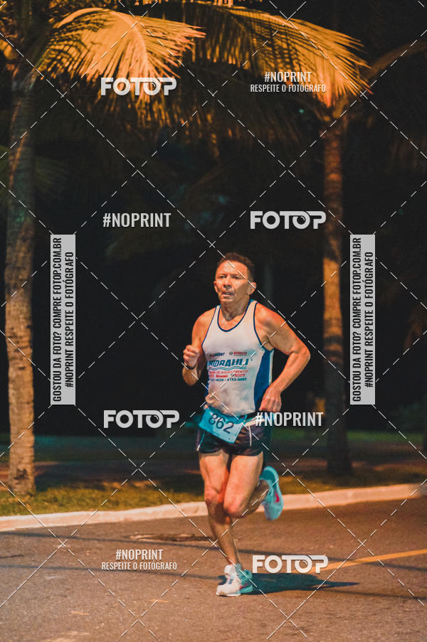 Buy your photos of the eventNight Run 5K 10K Praia Grande on Fotop