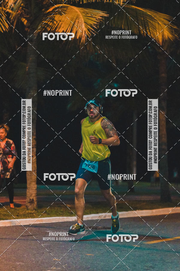 Buy your photos of the eventNight Run 5K 10K Praia Grande on Fotop