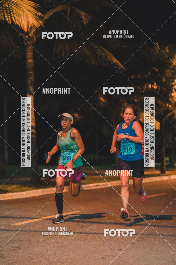 Buy your photos of the eventNight Run 5K 10K Praia Grande on Fotop