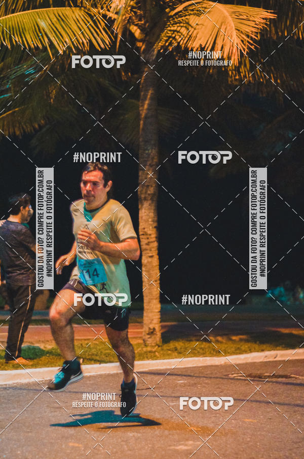 Buy your photos of the eventNight Run 5K 10K Praia Grande on Fotop