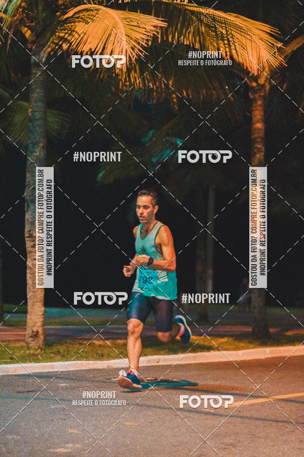 Buy your photos of the eventNight Run 5K 10K Praia Grande on Fotop