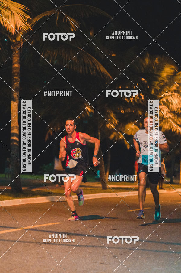 Buy your photos of the eventNight Run 5K 10K Praia Grande on Fotop