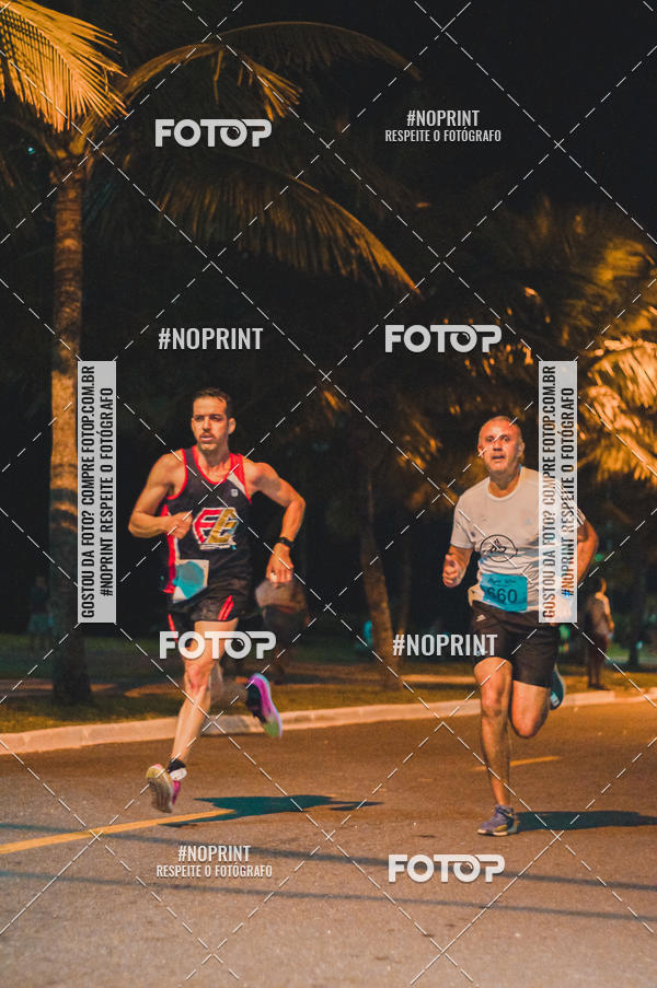 Buy your photos of the eventNight Run 5K 10K Praia Grande on Fotop