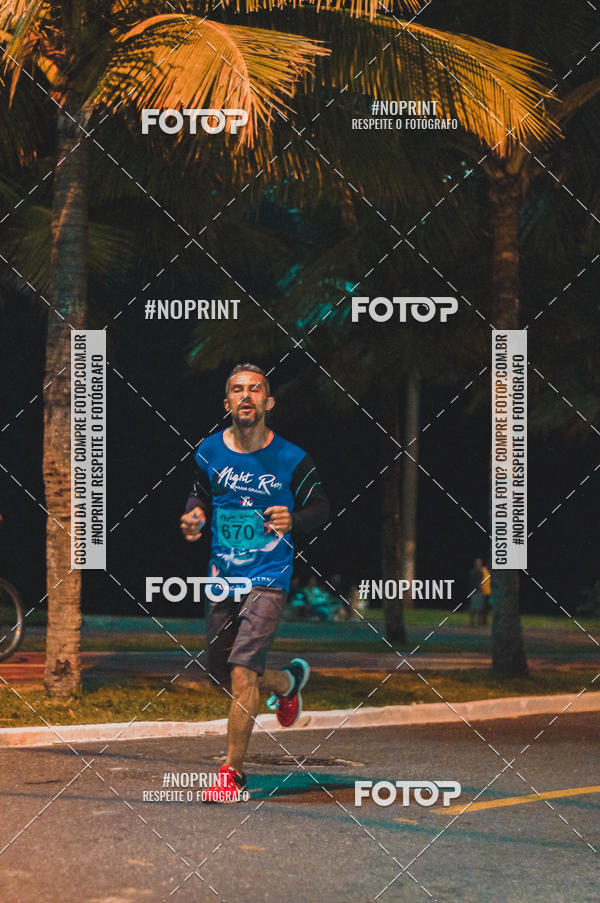 Buy your photos of the eventNight Run 5K 10K Praia Grande on Fotop