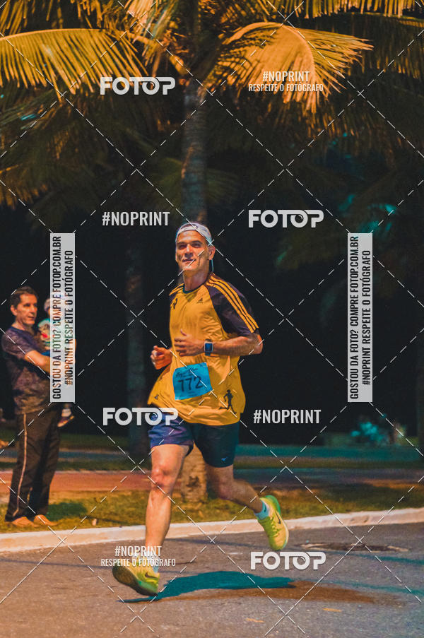 Buy your photos of the eventNight Run 5K 10K Praia Grande on Fotop
