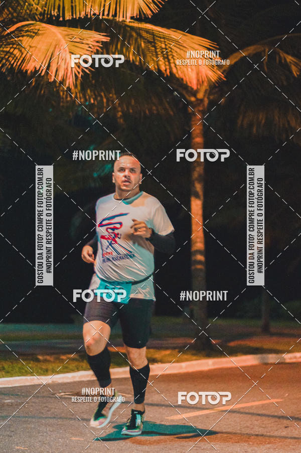 Buy your photos of the eventNight Run 5K 10K Praia Grande on Fotop