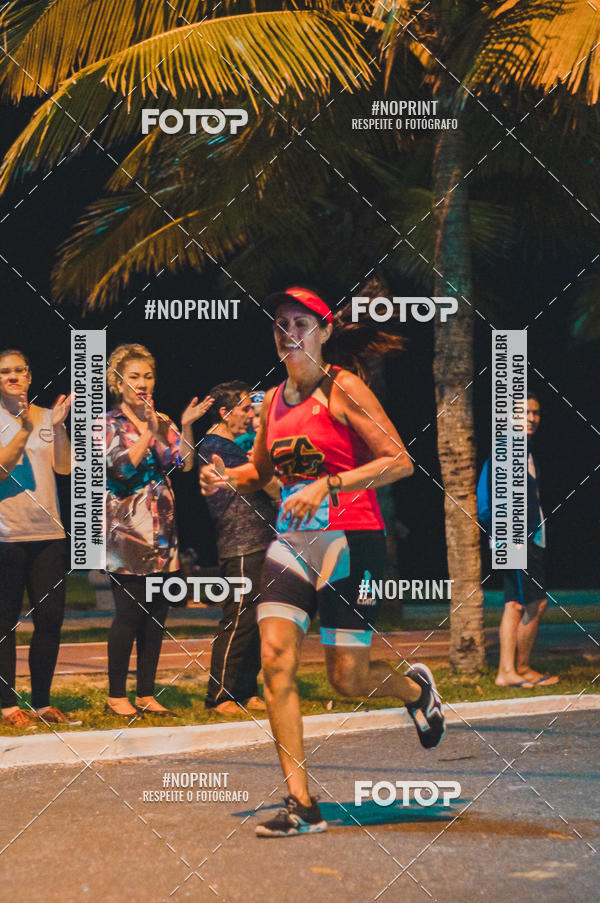 Buy your photos of the eventNight Run 5K 10K Praia Grande on Fotop