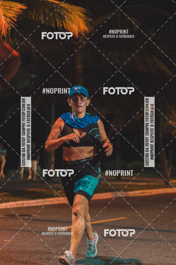 Buy your photos of the eventNight Run 5K 10K Praia Grande on Fotop