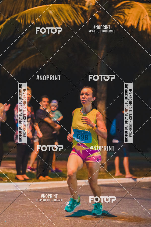 Buy your photos of the eventNight Run 5K 10K Praia Grande on Fotop