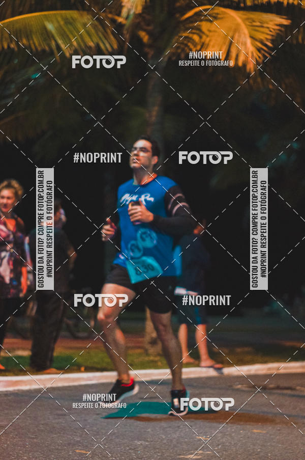 Buy your photos of the eventNight Run 5K 10K Praia Grande on Fotop