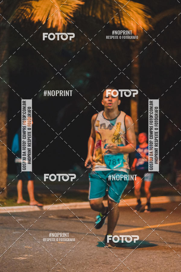 Buy your photos of the eventNight Run 5K 10K Praia Grande on Fotop