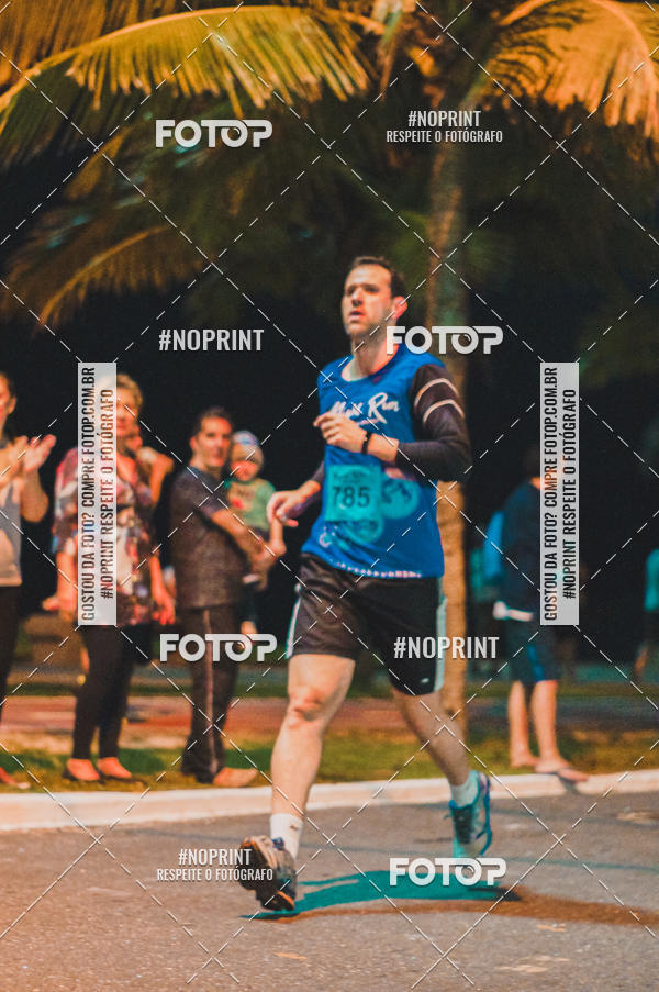 Buy your photos of the eventNight Run 5K 10K Praia Grande on Fotop