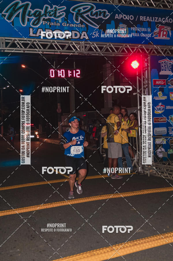 Buy your photos of the eventNight Run 5K 10K Praia Grande on Fotop