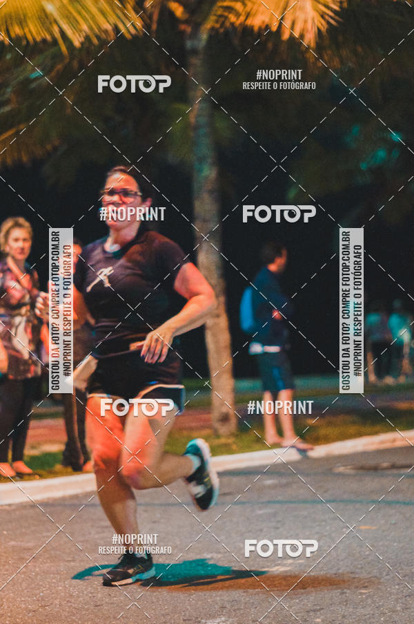 Buy your photos of the eventNight Run 5K 10K Praia Grande on Fotop