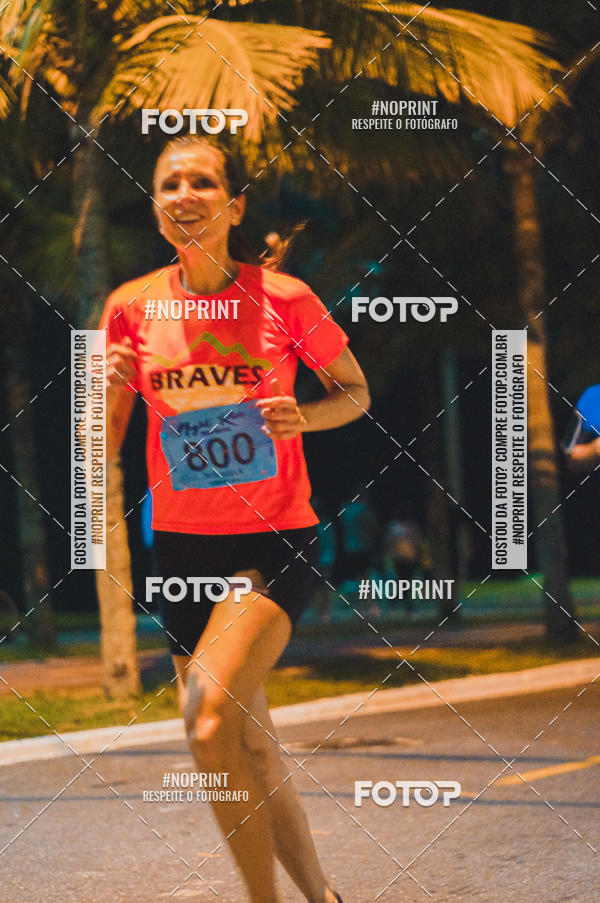 Buy your photos of the eventNight Run 5K 10K Praia Grande on Fotop