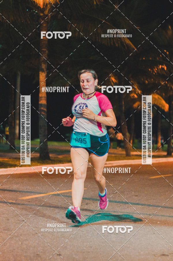 Buy your photos of the eventNight Run 5K 10K Praia Grande on Fotop