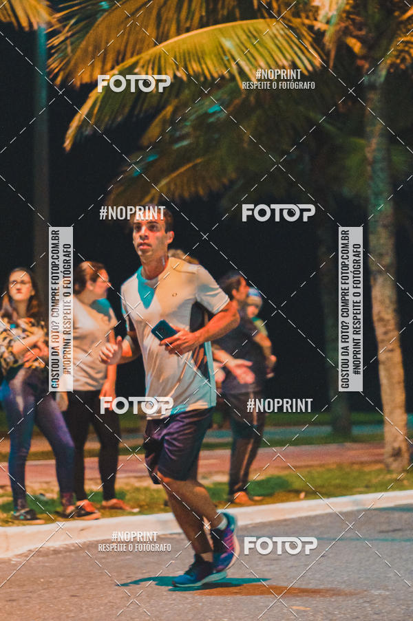 Buy your photos of the eventNight Run 5K 10K Praia Grande on Fotop