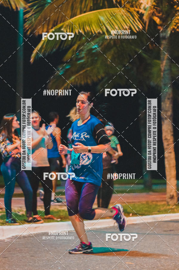 Buy your photos of the eventNight Run 5K 10K Praia Grande on Fotop