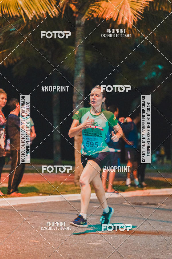 Buy your photos of the eventNight Run 5K 10K Praia Grande on Fotop