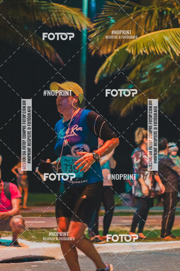 Buy your photos of the eventNight Run 5K 10K Praia Grande on Fotop