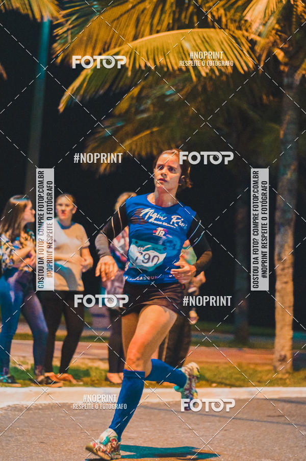 Buy your photos of the eventNight Run 5K 10K Praia Grande on Fotop