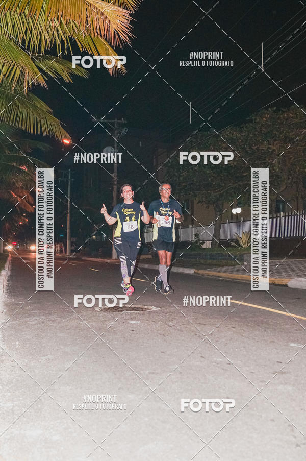Buy your photos of the eventNight Run 5K 10K Praia Grande on Fotop