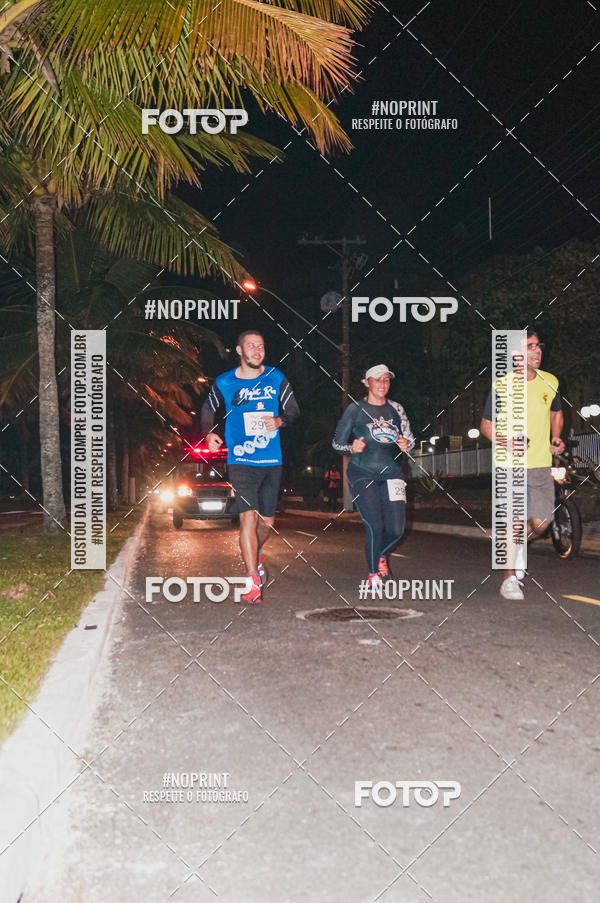 Buy your photos of the eventNight Run 5K 10K Praia Grande on Fotop