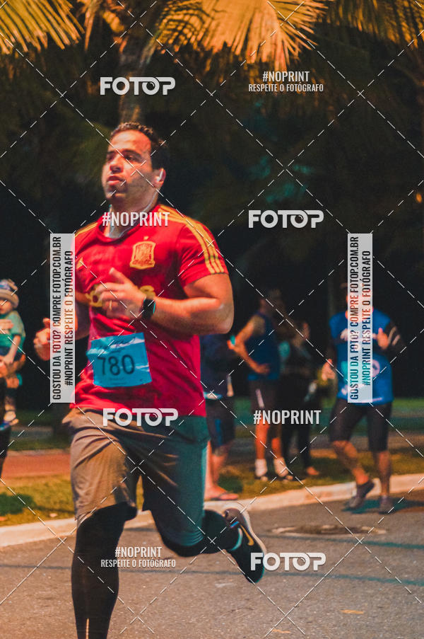 Buy your photos of the eventNight Run 5K 10K Praia Grande on Fotop