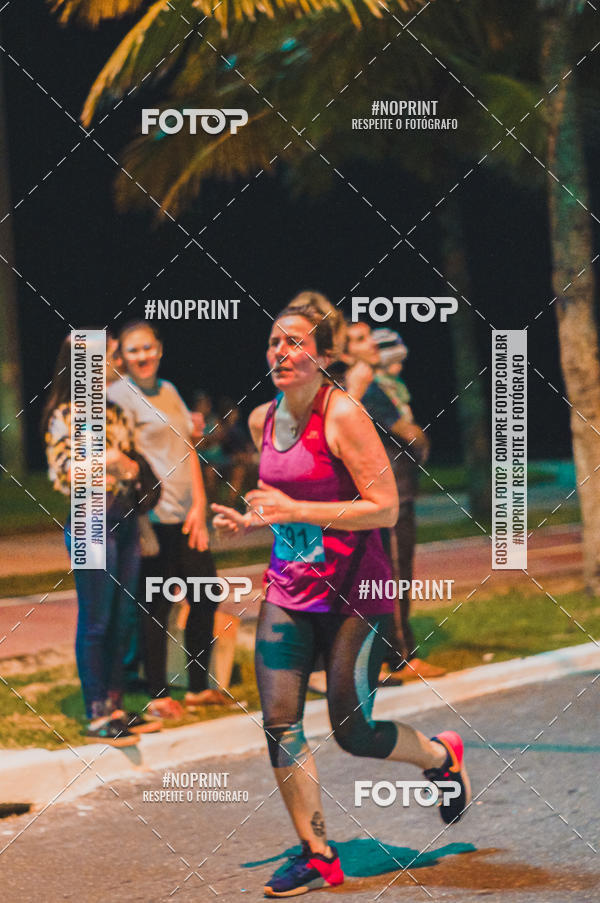 Buy your photos of the eventNight Run 5K 10K Praia Grande on Fotop