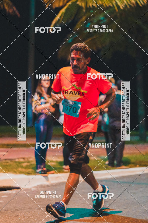 Buy your photos of the eventNight Run 5K 10K Praia Grande on Fotop
