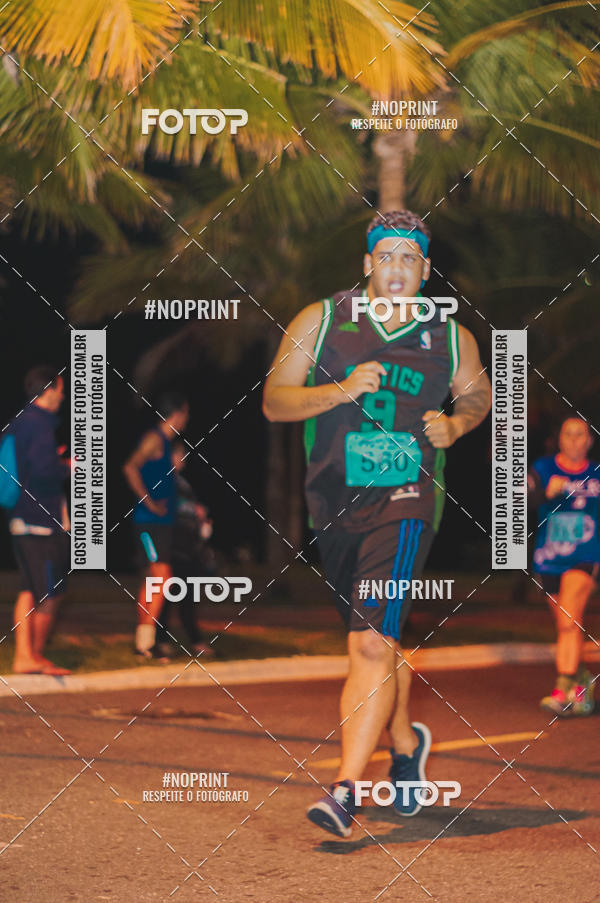 Buy your photos of the eventNight Run 5K 10K Praia Grande on Fotop