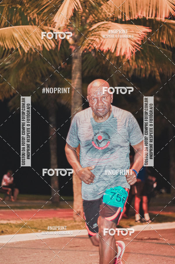 Buy your photos of the eventNight Run 5K 10K Praia Grande on Fotop