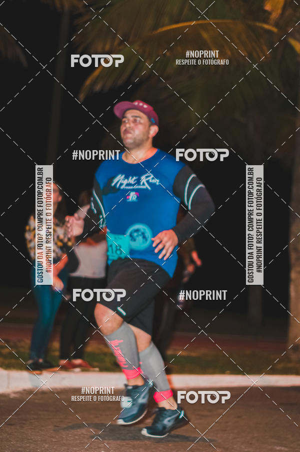 Buy your photos of the eventNight Run 5K 10K Praia Grande on Fotop