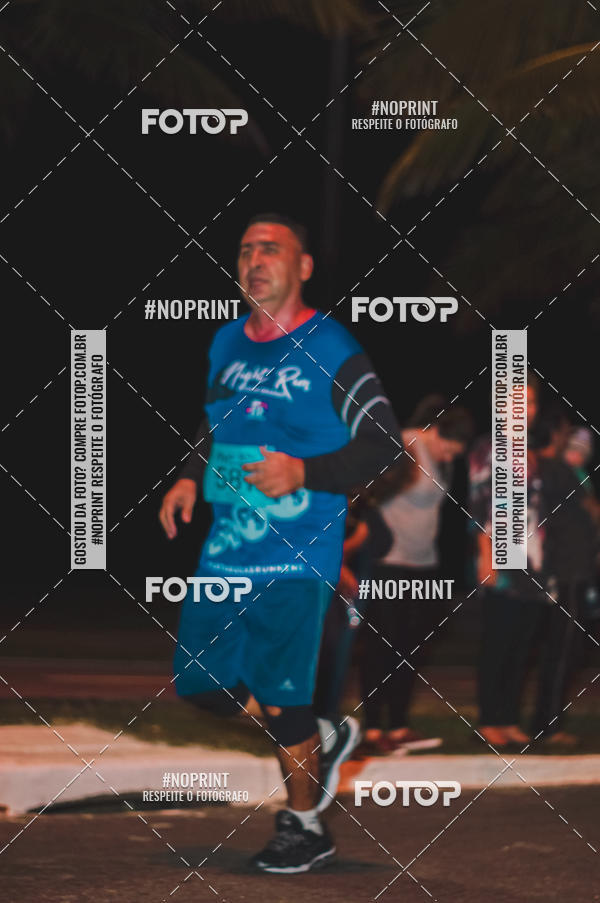 Buy your photos of the eventNight Run 5K 10K Praia Grande on Fotop
