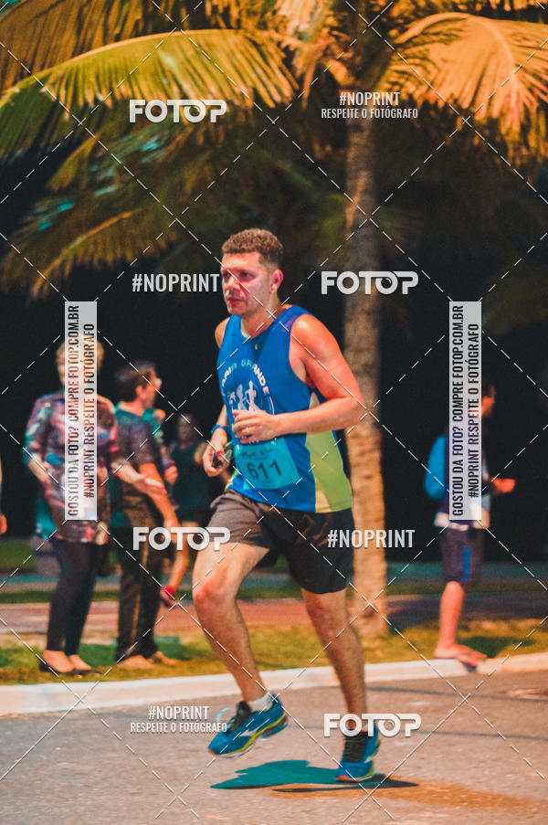 Buy your photos of the eventNight Run 5K 10K Praia Grande on Fotop