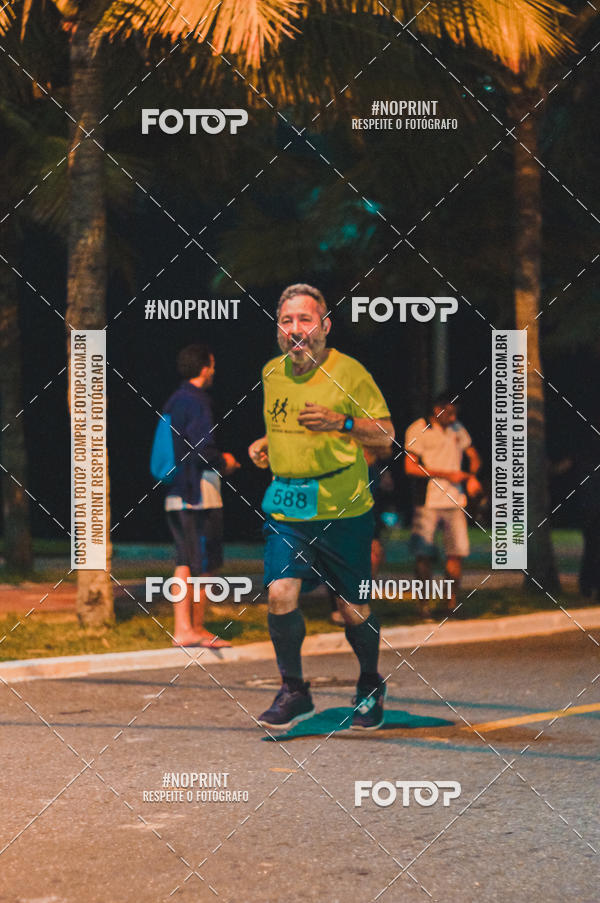 Buy your photos of the eventNight Run 5K 10K Praia Grande on Fotop