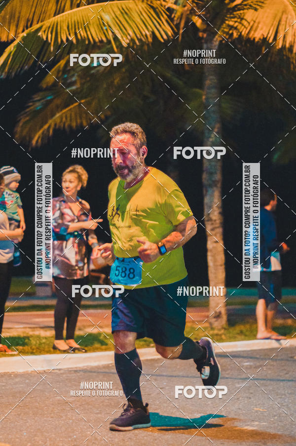 Buy your photos of the eventNight Run 5K 10K Praia Grande on Fotop