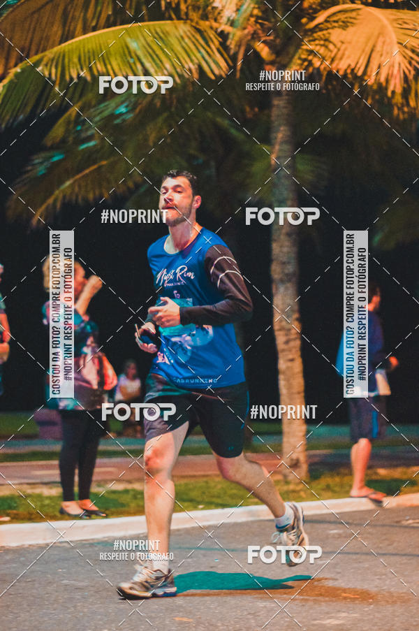 Buy your photos of the eventNight Run 5K 10K Praia Grande on Fotop