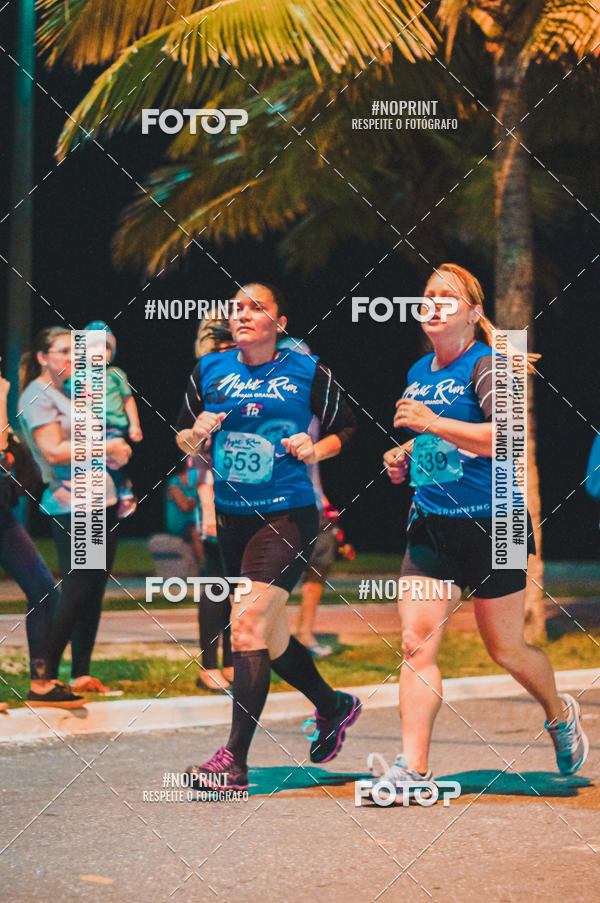 Buy your photos of the eventNight Run 5K 10K Praia Grande on Fotop