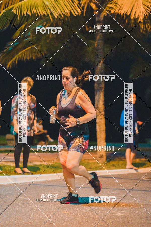 Buy your photos of the eventNight Run 5K 10K Praia Grande on Fotop
