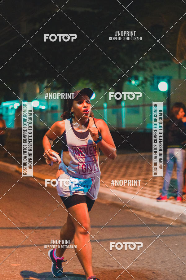 Buy your photos of the eventNight Run 5K 10K Praia Grande on Fotop