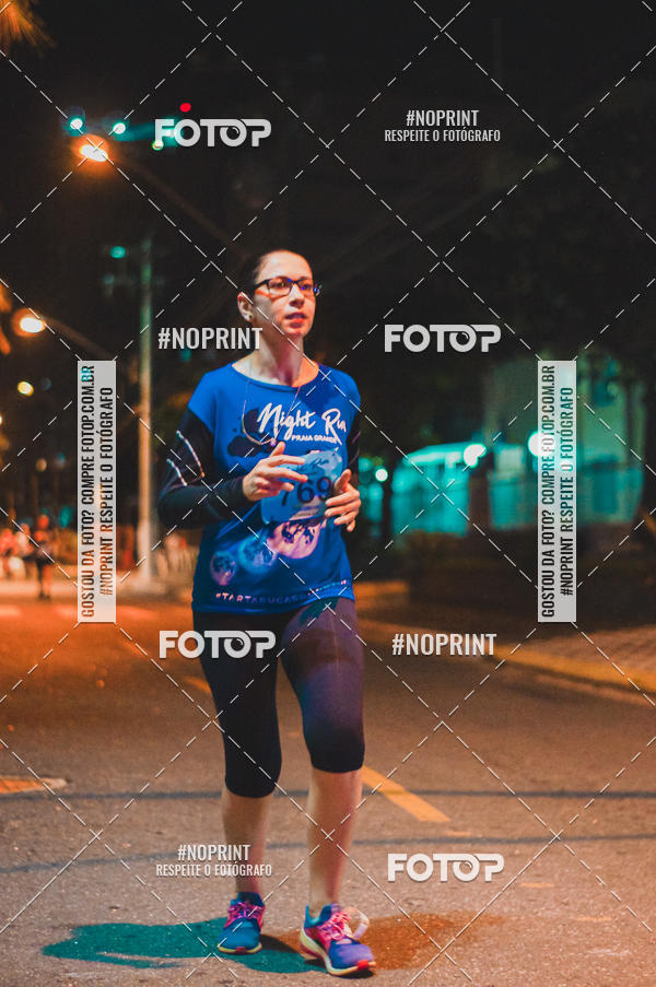 Buy your photos of the eventNight Run 5K 10K Praia Grande on Fotop