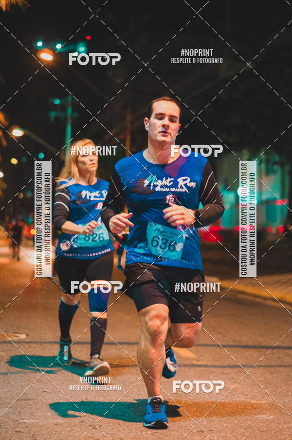 Buy your photos of the eventNight Run 5K 10K Praia Grande on Fotop