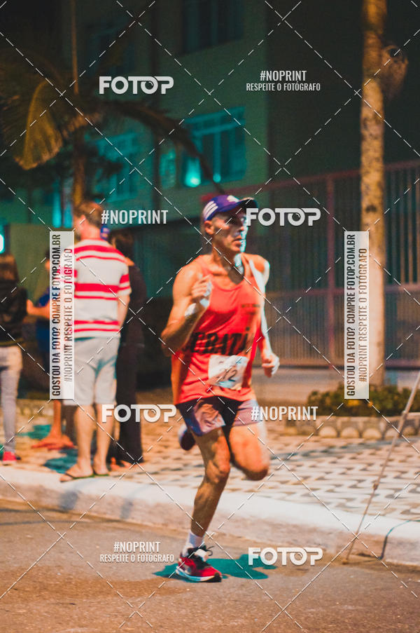 Buy your photos of the eventNight Run 5K 10K Praia Grande on Fotop