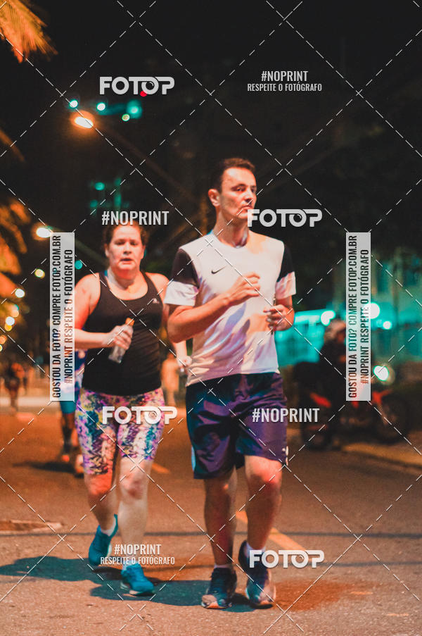 Buy your photos of the eventNight Run 5K 10K Praia Grande on Fotop