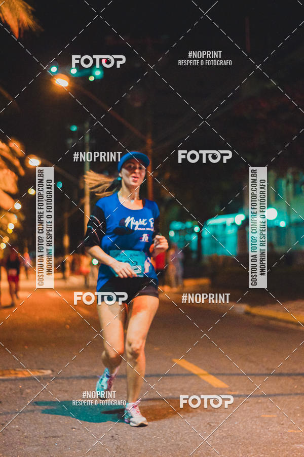 Buy your photos of the eventNight Run 5K 10K Praia Grande on Fotop