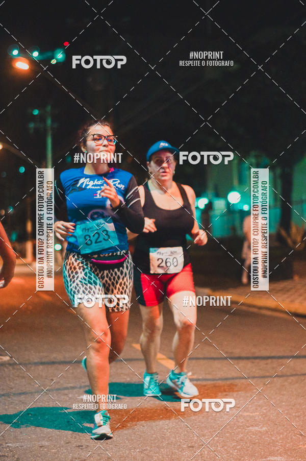 Buy your photos of the eventNight Run 5K 10K Praia Grande on Fotop
