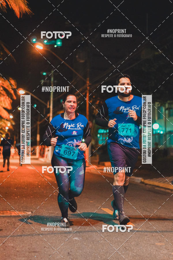 Buy your photos of the eventNight Run 5K 10K Praia Grande on Fotop