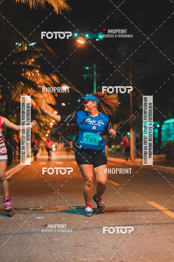 Buy your photos of the eventNight Run 5K 10K Praia Grande on Fotop