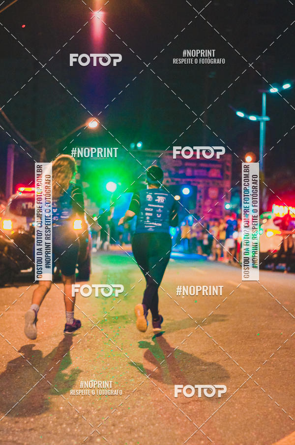 Buy your photos of the eventNight Run 5K 10K Praia Grande on Fotop